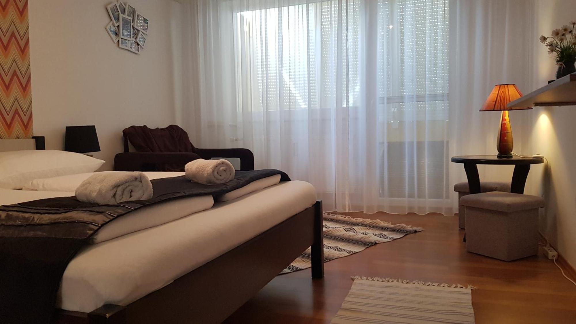 Aquarius Apartman Szeged Exterior foto